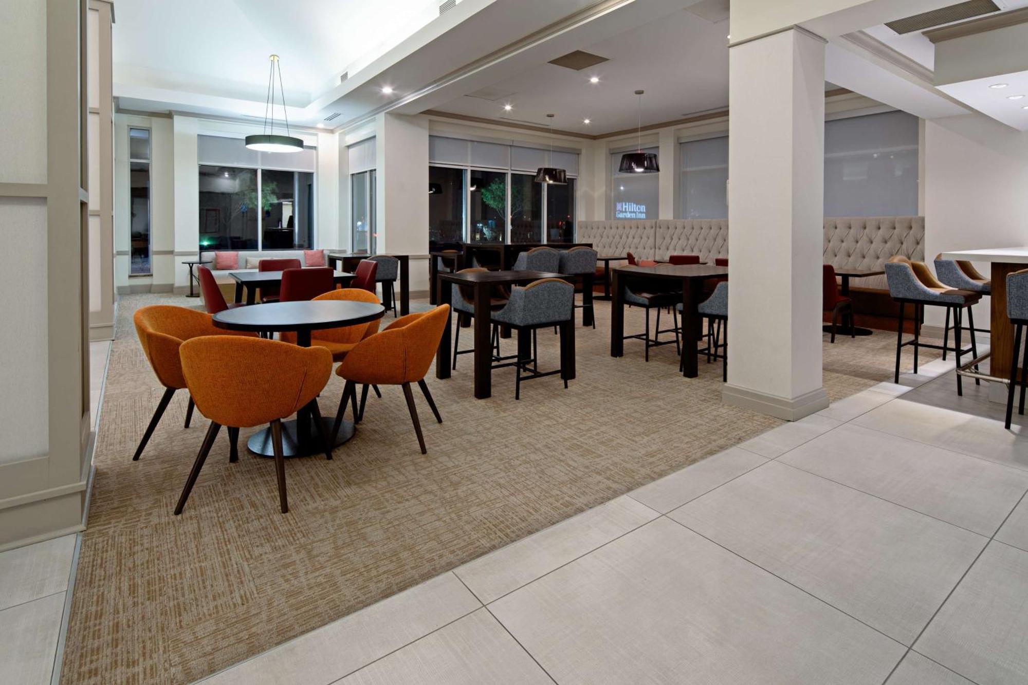 Hilton Garden Inn Albuquerque Airport Exterior foto